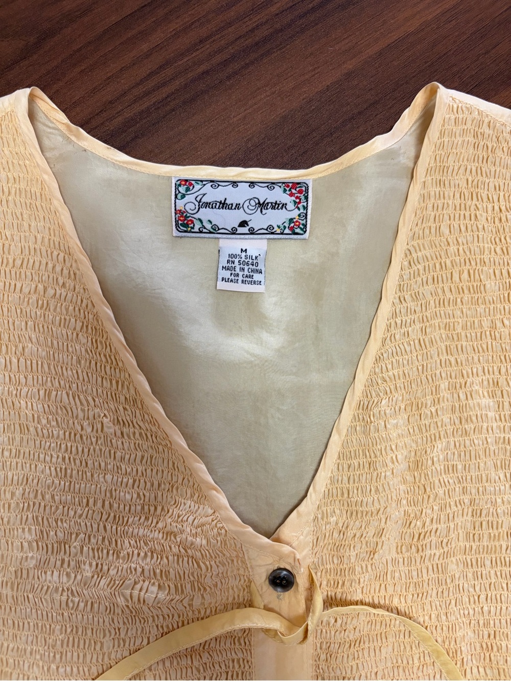 100% silk jonathan martin Pale Yellow Tie-Front Textured Blouse - Picture 2 of 6